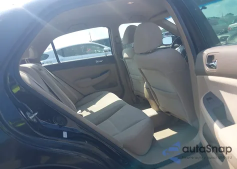 2005 Honda Accord 2.4 Lx from USA, damaged, VIN 1HGCM56405L001522